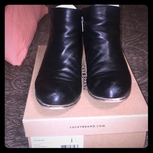 Lucky Brand Basel booties